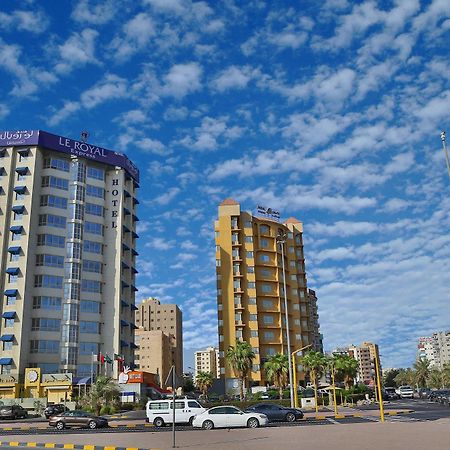 Le Royal Express Salmiya Hotel Kültér fotó