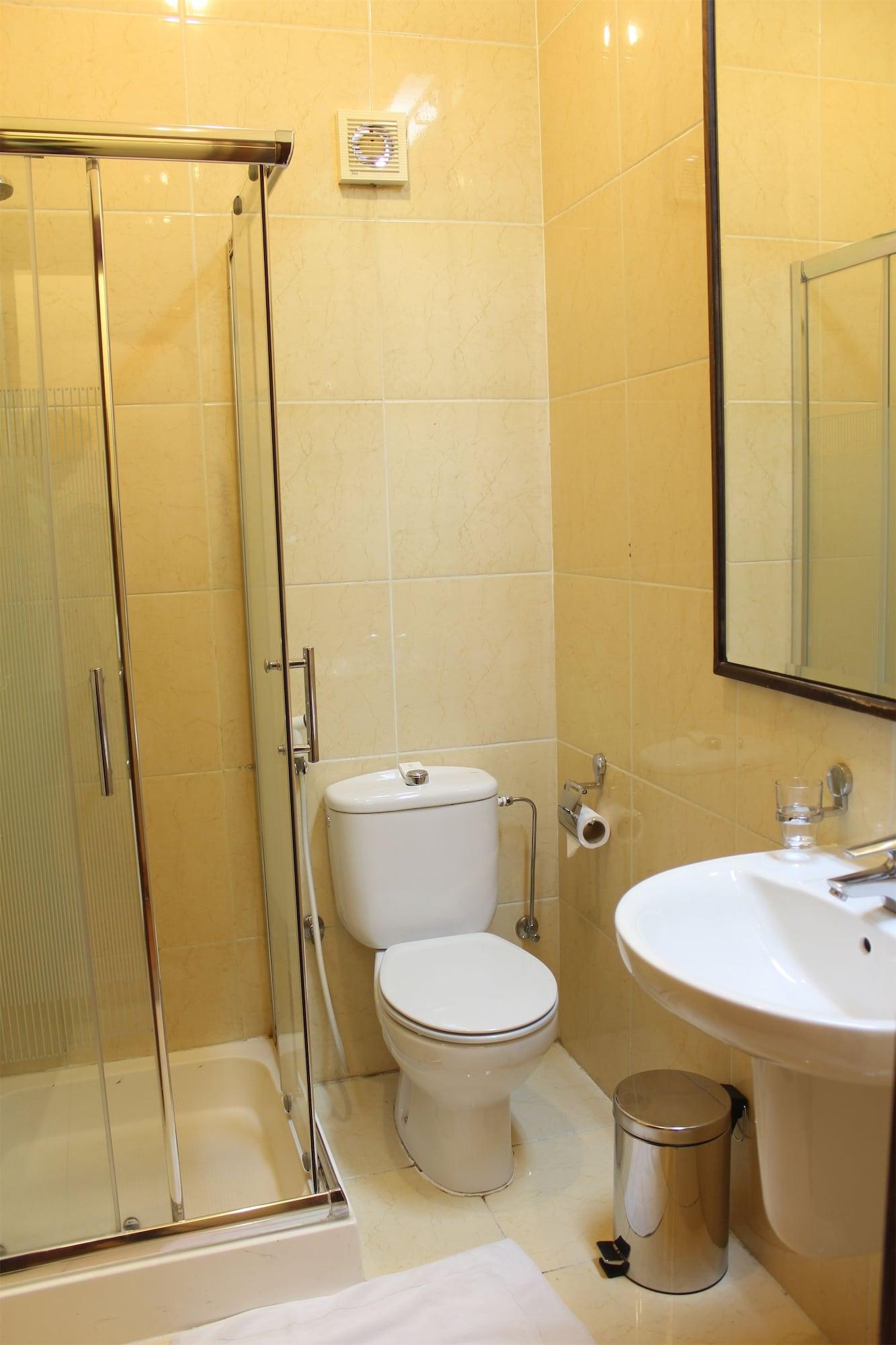 Le Royal Express Salmiya Hotel Kültér fotó