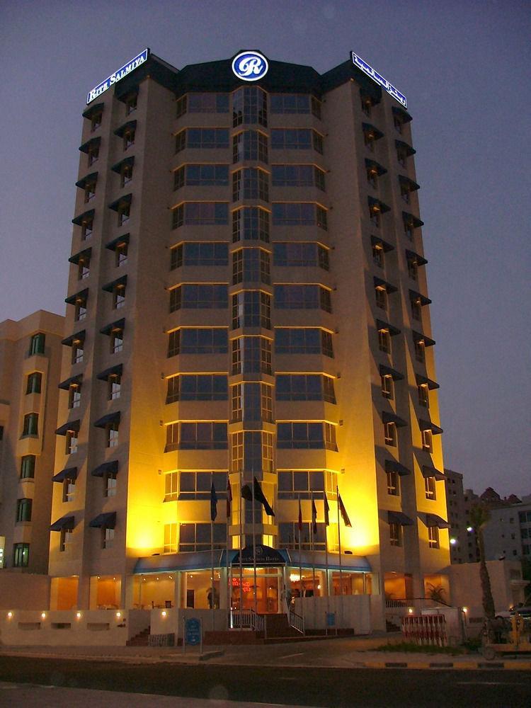Le Royal Express Salmiya Hotel Kültér fotó
